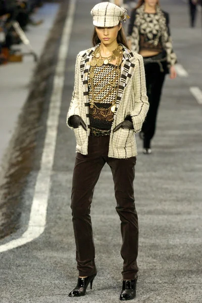 Look 4